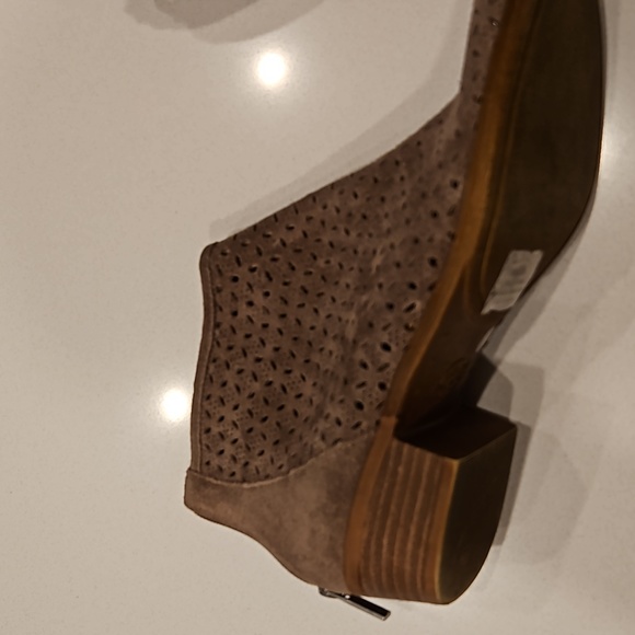 Lucky Brand Booties - Picture 2 of 4